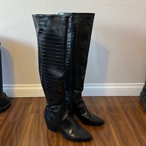 BLACK KNEE HIGH BOOTS